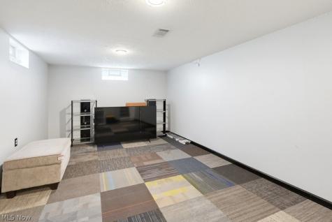 3088 N Bender Avenue Coventry OH 44319