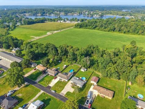 3088 N Bender Avenue Coventry OH 44319