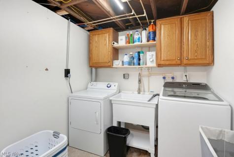 3088 N Bender Avenue Coventry OH 44319