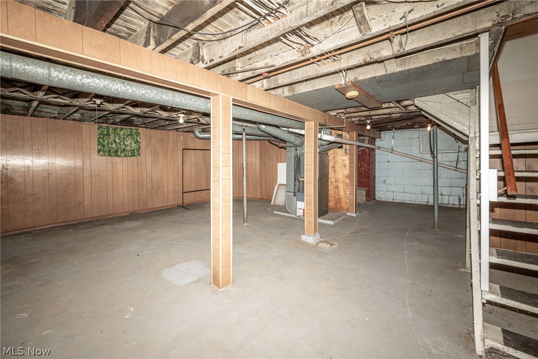 66 N Balch Street Akron OH 44303