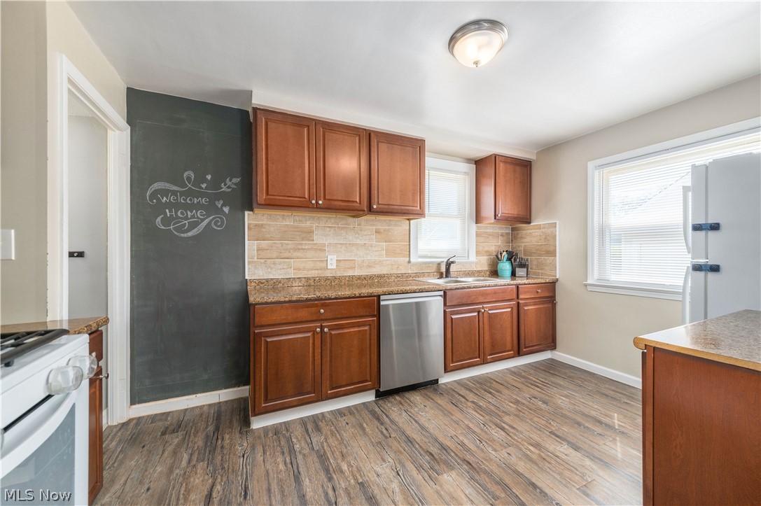 9109 Ansonia Avenue Brooklyn OH 44144