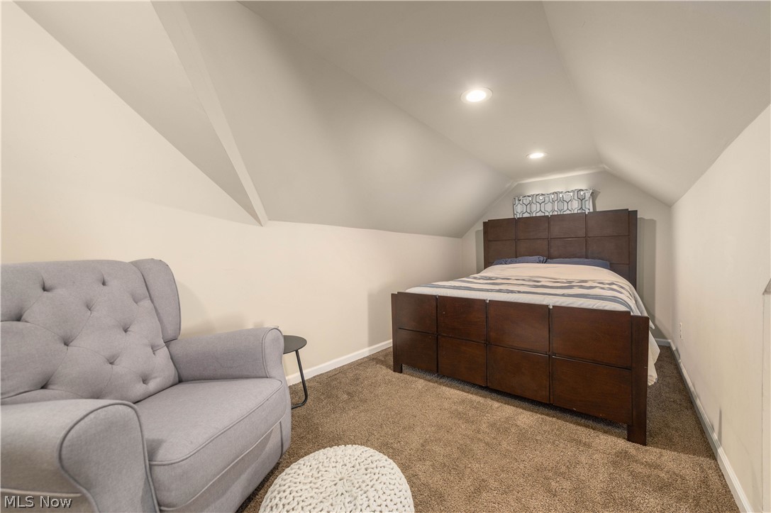 9109 Ansonia Avenue Brooklyn OH 44144