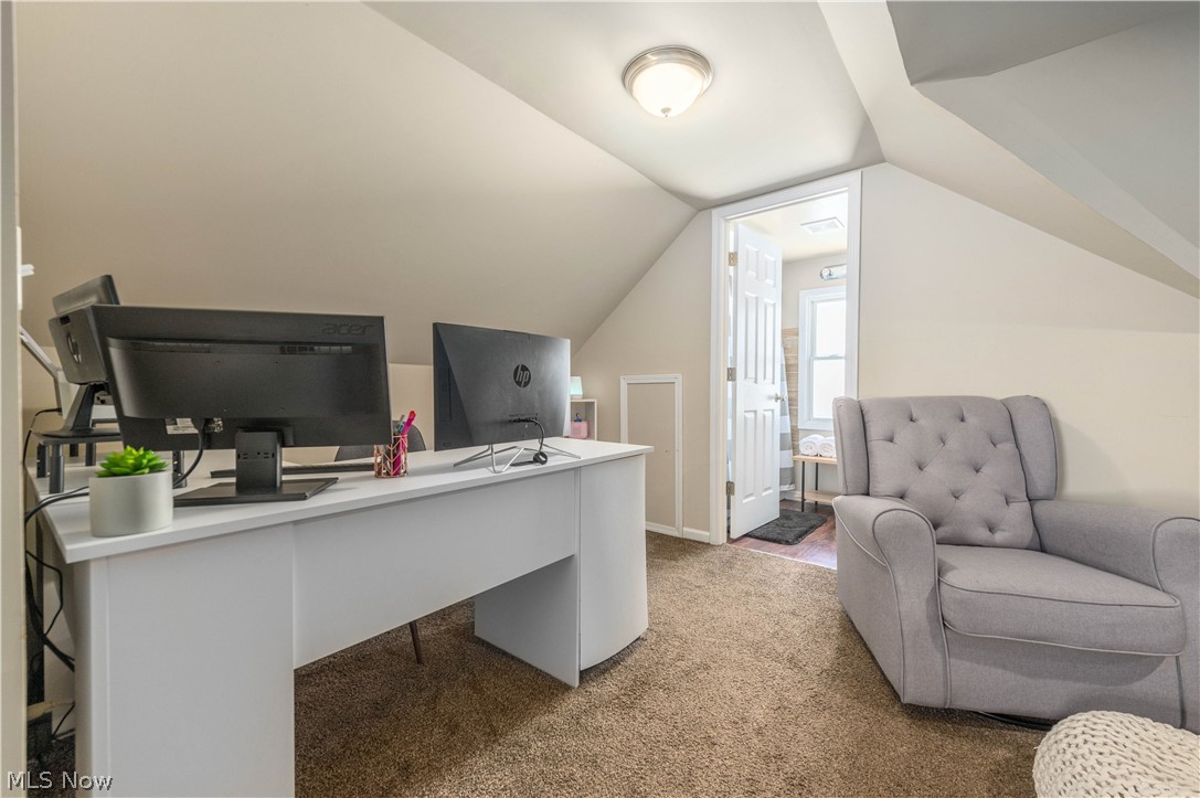 9109 Ansonia Avenue Brooklyn OH 44144
