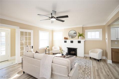 1478 Bunts Road Lakewood OH 44107