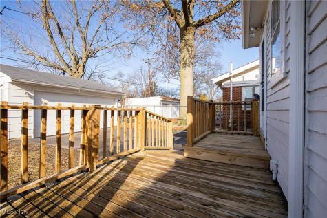 1478 Bunts Road Lakewood OH 44107