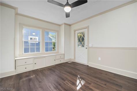 223 Stanford Avenue Elyria OH 44035