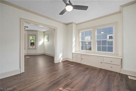 223 Stanford Avenue Elyria OH 44035