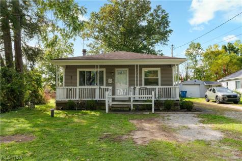 3194 S Bender Avenue Akron OH 44319