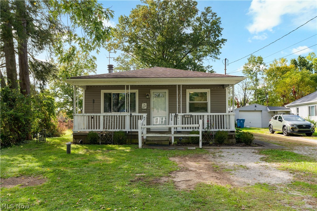 3194 S Bender Avenue Akron OH 44319