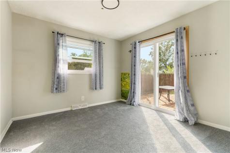 3194 S Bender Avenue Akron OH 44319