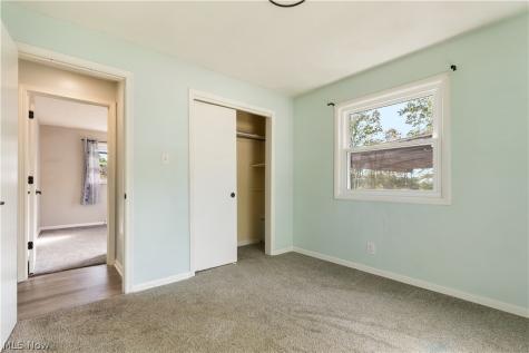 3194 S Bender Avenue Akron OH 44319