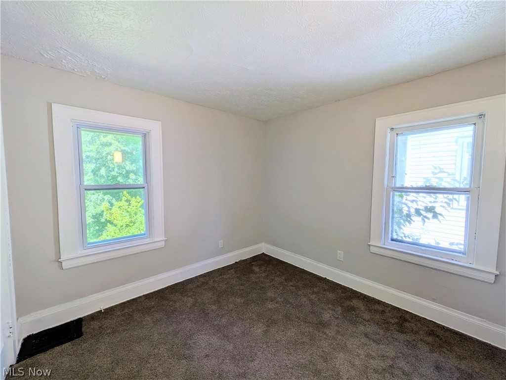 10721 Columbia Avenue Cleveland OH 44108