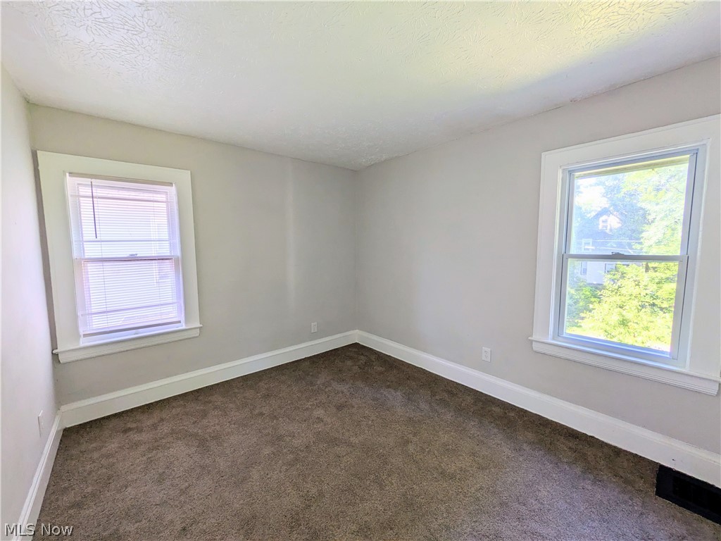 10721 Columbia Avenue Cleveland OH 44108