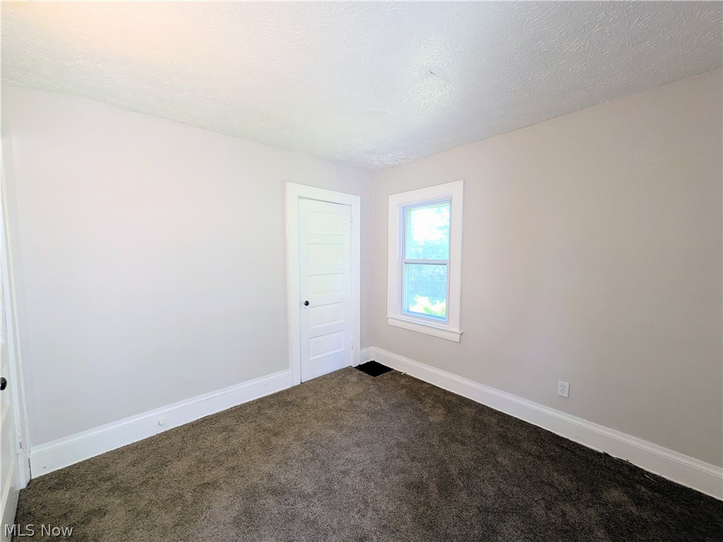 10721 Columbia Avenue Cleveland OH 44108