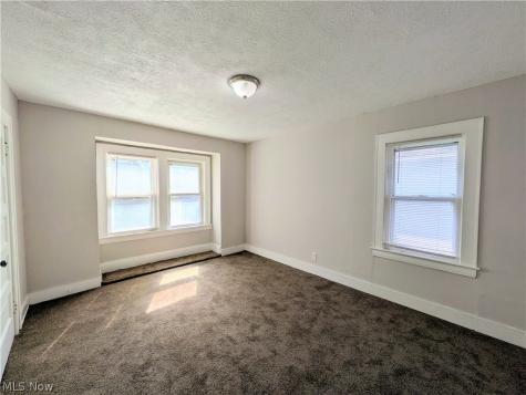 10721 Columbia Avenue Cleveland OH 44108