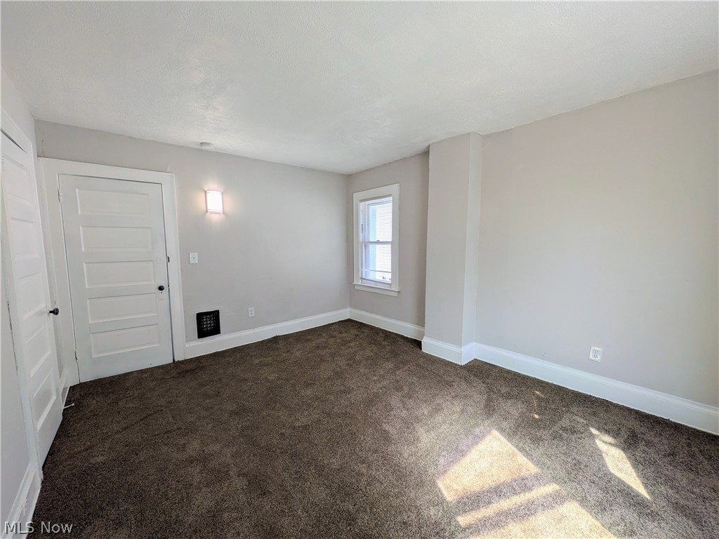 10721 Columbia Avenue Cleveland OH 44108