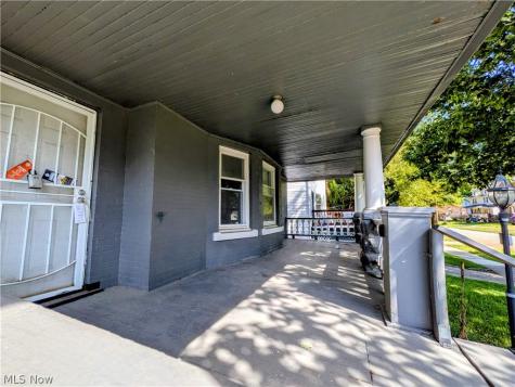 10721 Columbia Avenue Cleveland OH 44108