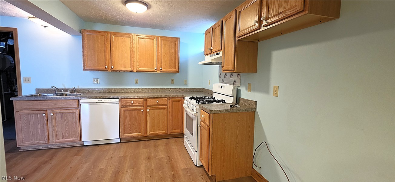 1665 Stony Hill Road Hinckley OH 44233