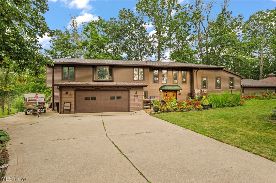 910 Pike Drive Mansfield OH 44903