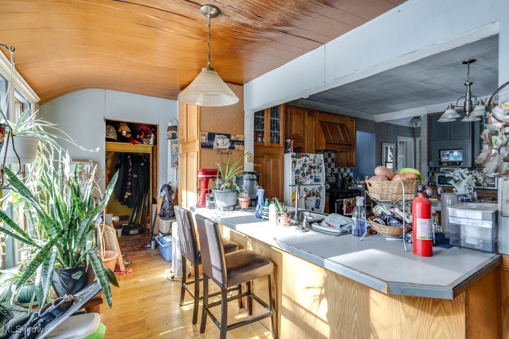 2478 Richmond Road Beachwood OH 44122