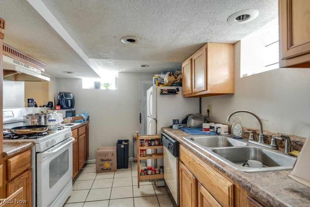 2478 Richmond Road Beachwood OH 44122