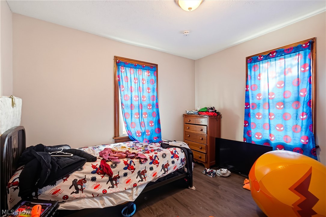 429 Gobel Avenue NE Canton OH 44704