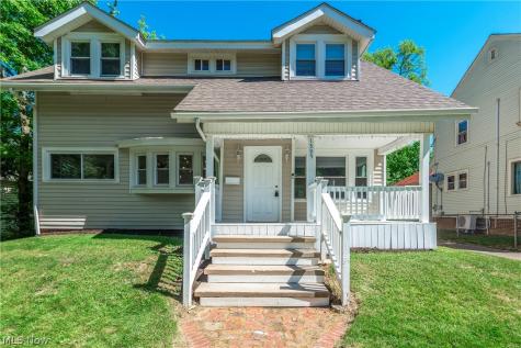 1395 Delia Avenue Akron OH 44320