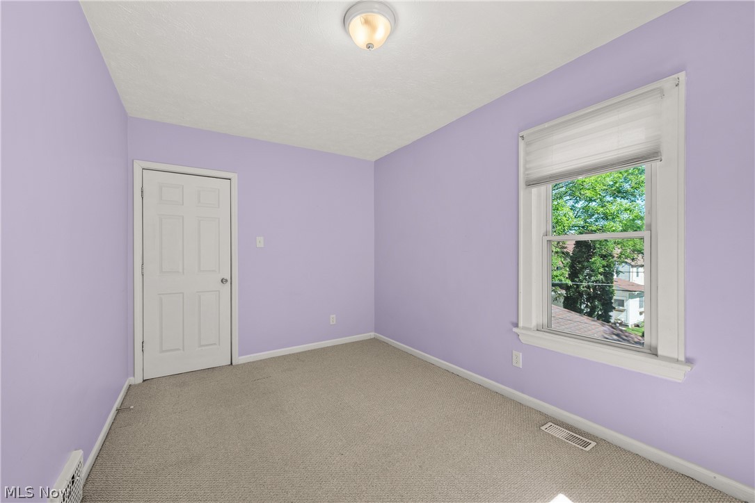 1395 Delia Avenue Akron OH 44320