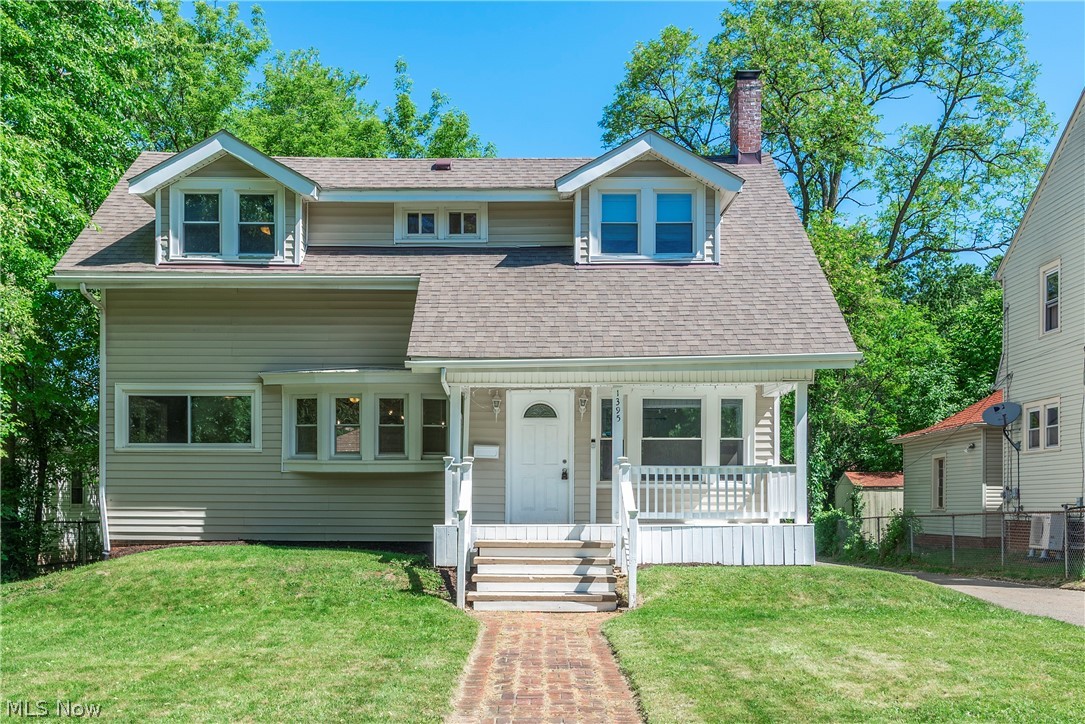 1395 Delia Avenue Akron OH 44320