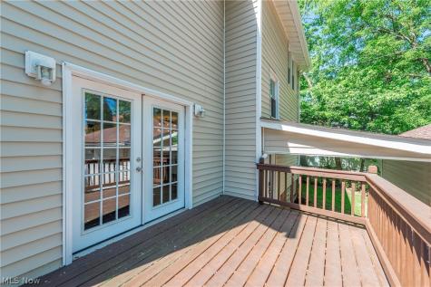 1395 Delia Avenue Akron OH 44320