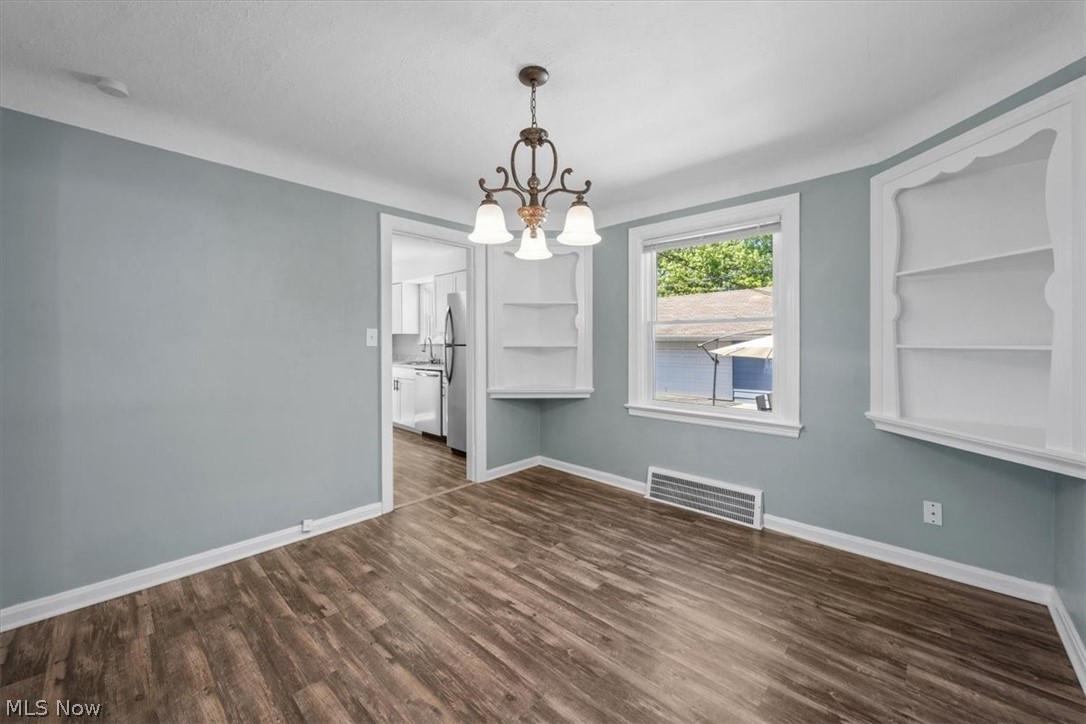 13909 Thraves Avenue Garfield Heights OH 44125