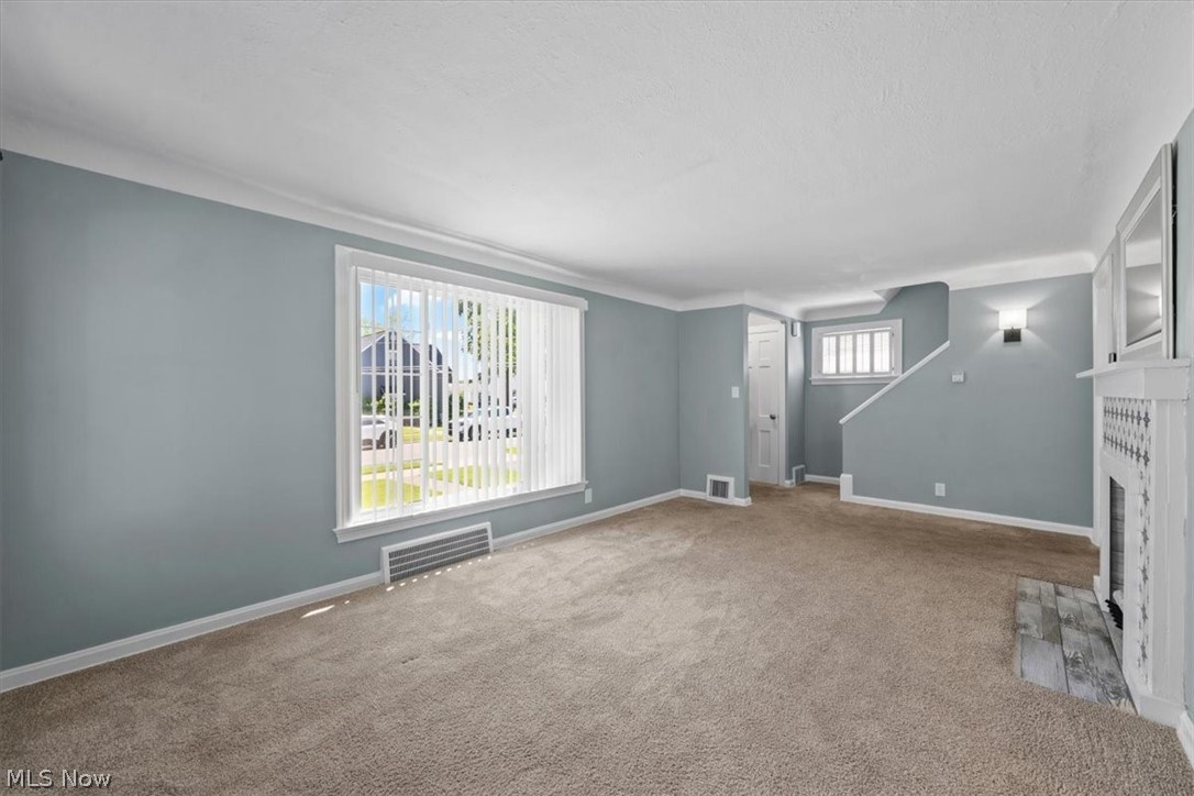 13909 Thraves Avenue Garfield Heights OH 44125