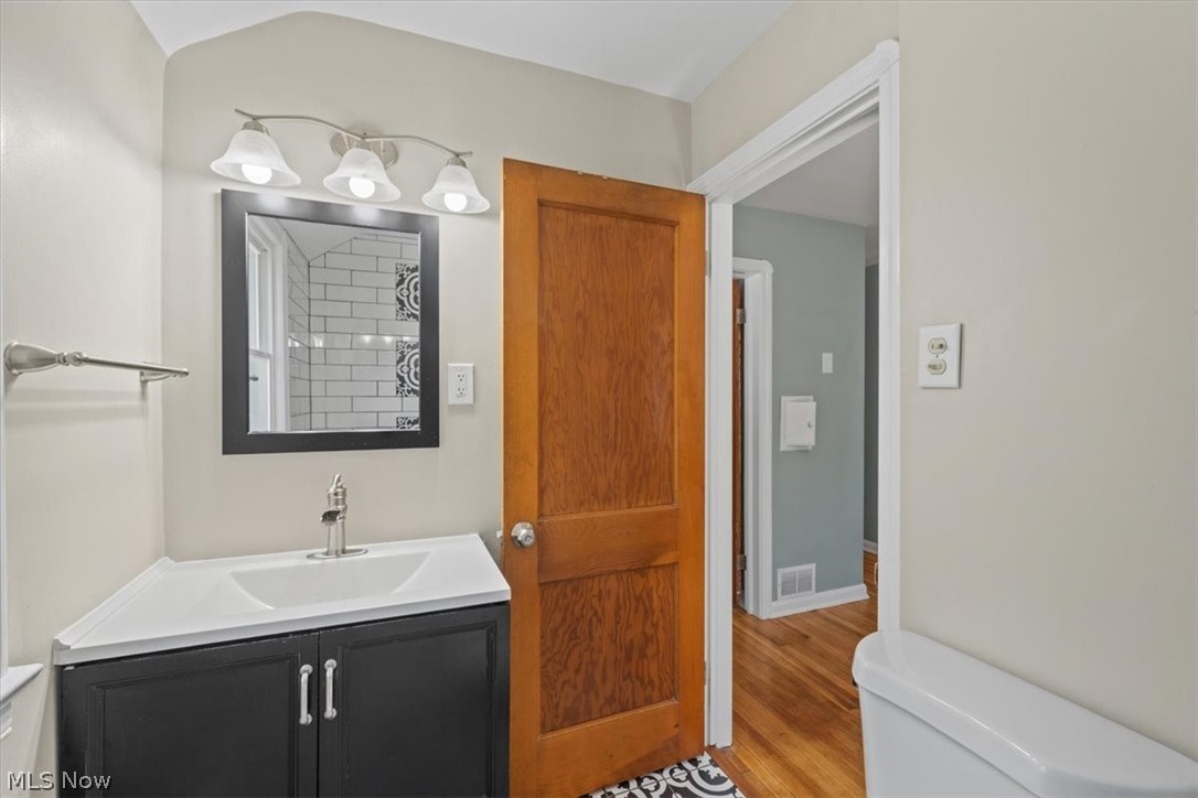 13909 Thraves Avenue Garfield Heights OH 44125