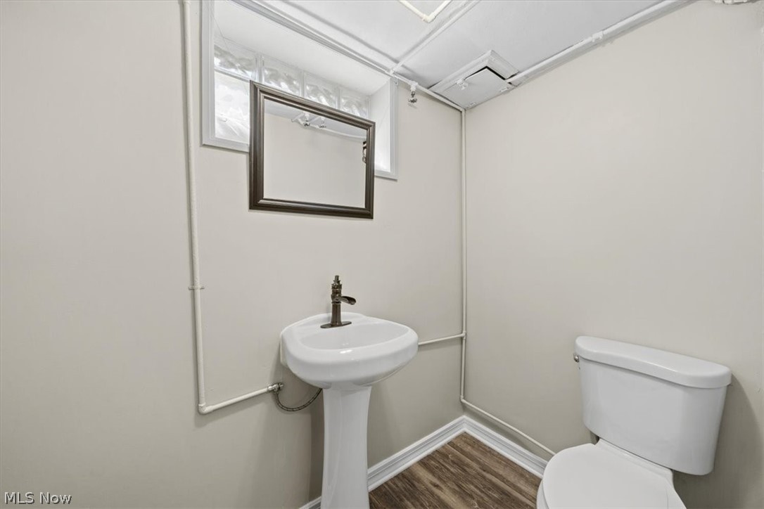 13909 Thraves Avenue Garfield Heights OH 44125