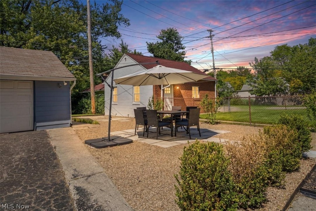 13909 Thraves Avenue Garfield Heights OH 44125