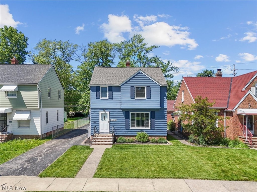 13909 Thraves Avenue Garfield Heights OH 44125