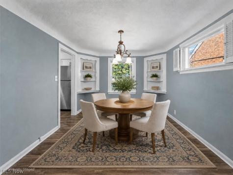 13909 Thraves Avenue Garfield Heights OH 44125
