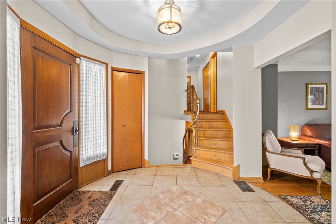 3819 Brainard Road Woodmere OH 44122
