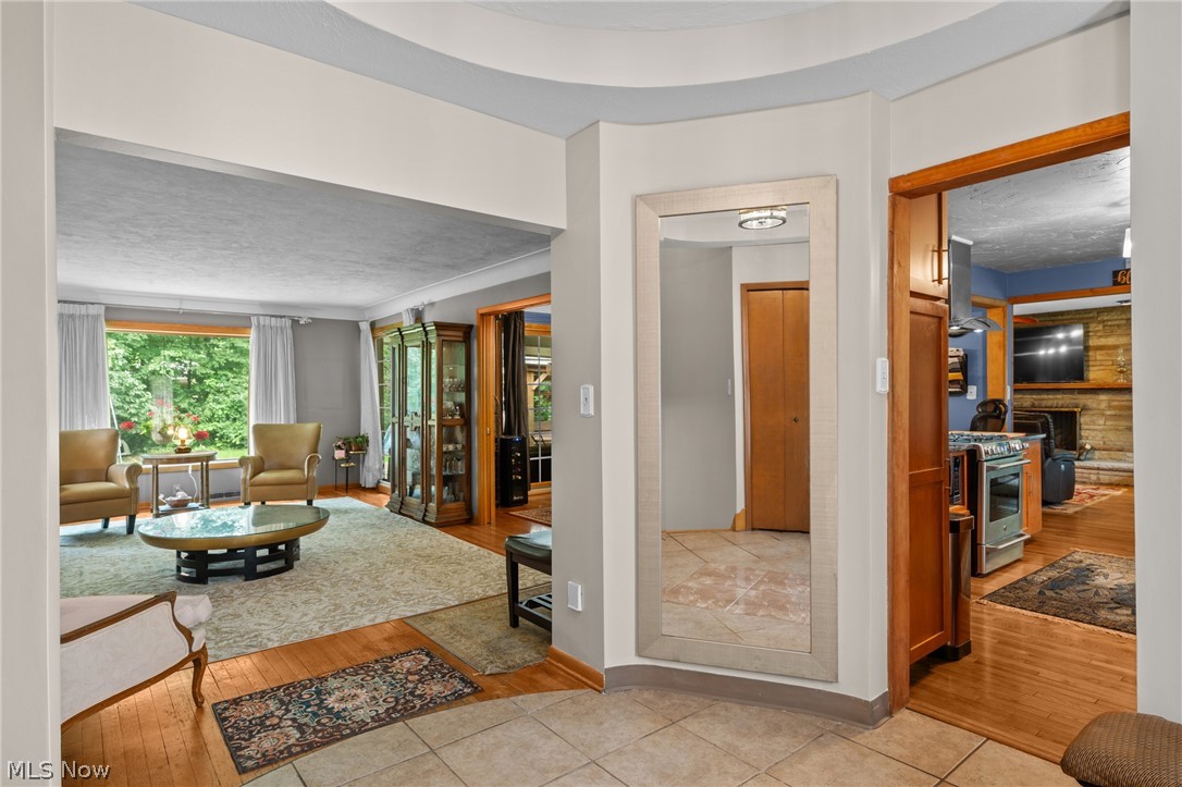 3819 Brainard Road Woodmere OH 44122