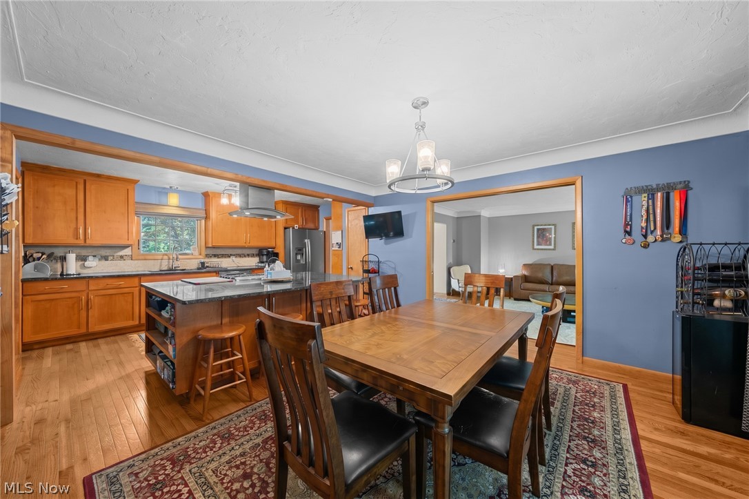 3819 Brainard Road Woodmere OH 44122