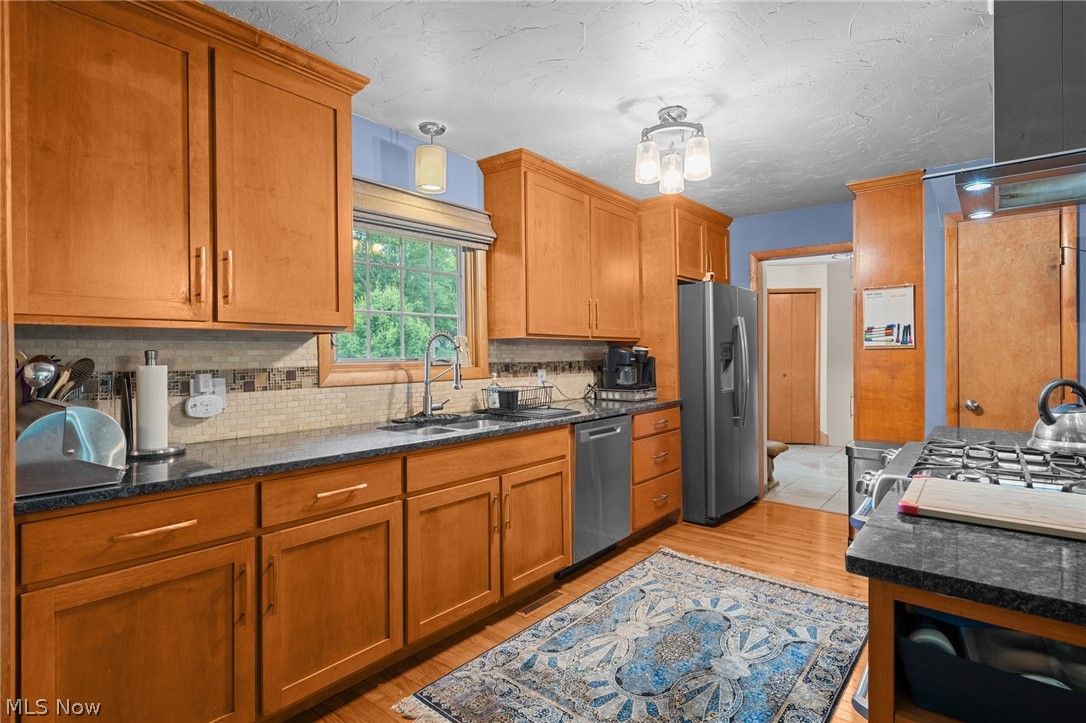 3819 Brainard Road Woodmere OH 44122