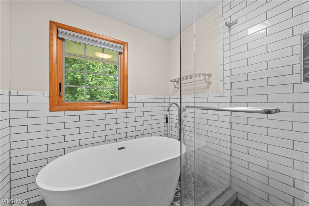 3819 Brainard Road Woodmere OH 44122
