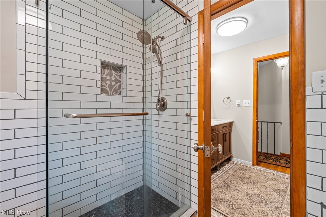 3819 Brainard Road Woodmere OH 44122