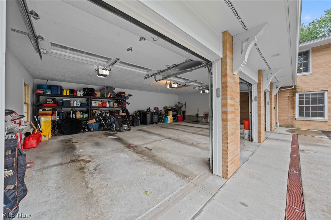 3819 Brainard Road Woodmere OH 44122