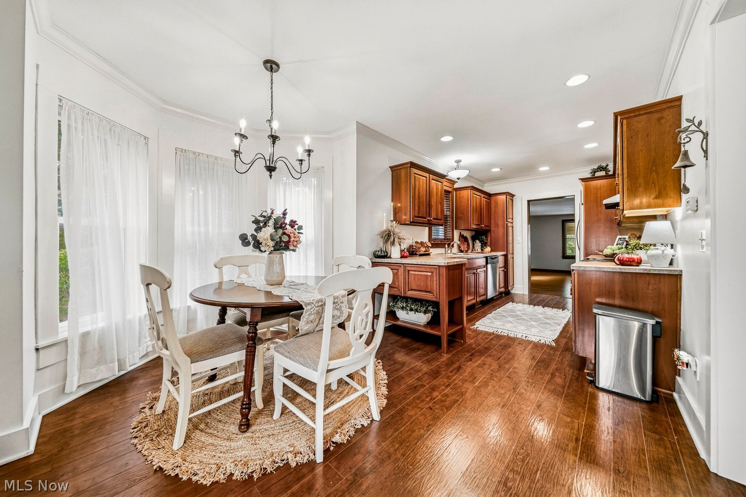13910 E Center Street Burton OH 44021