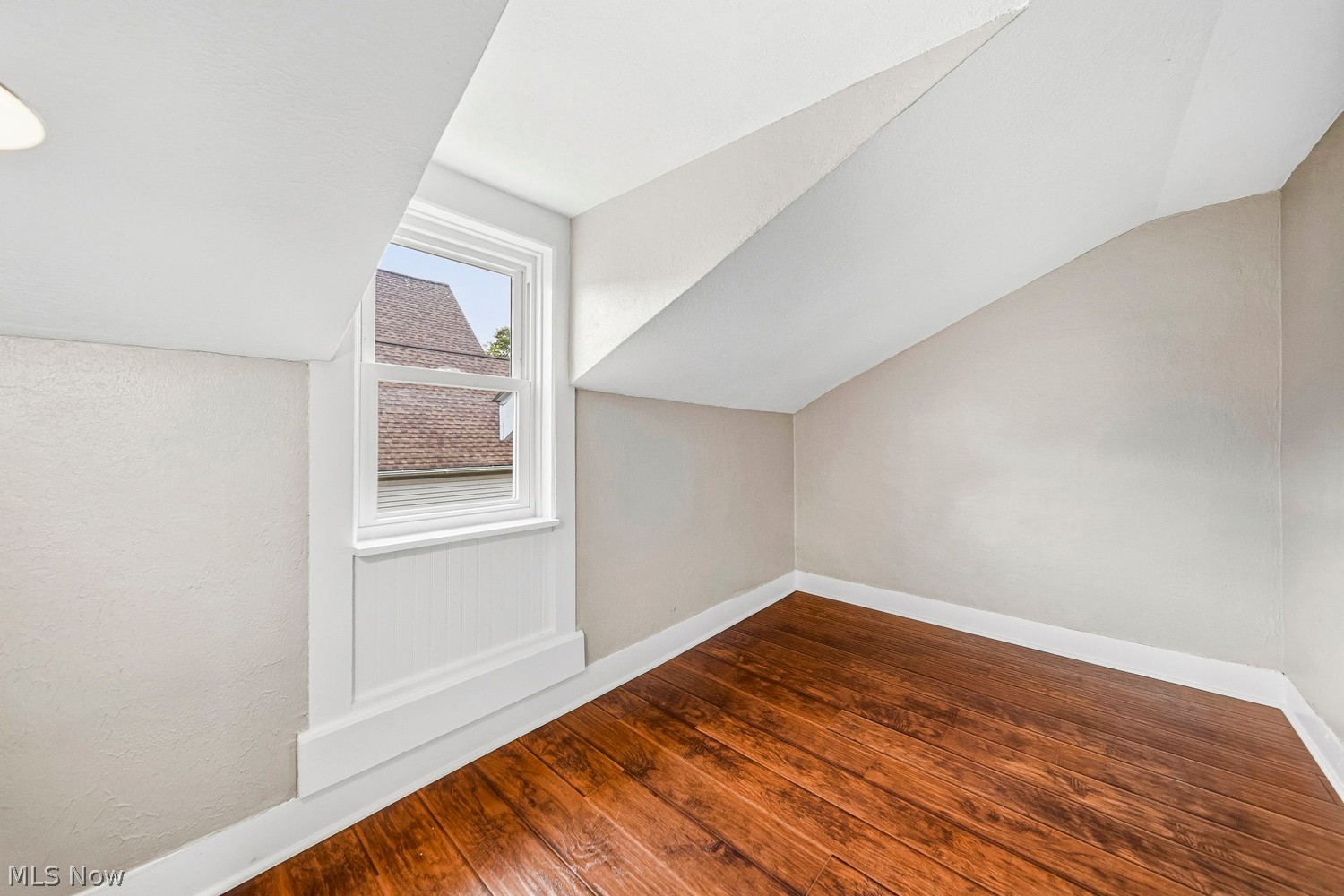 13910 E Center Street Burton OH 44021