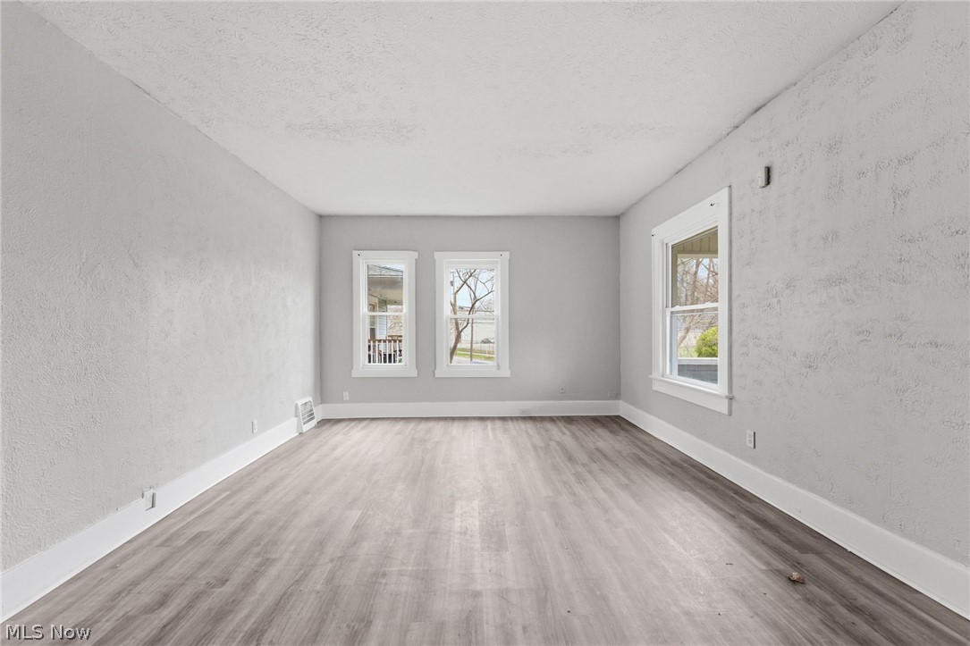 238 W North Street Akron OH 44303