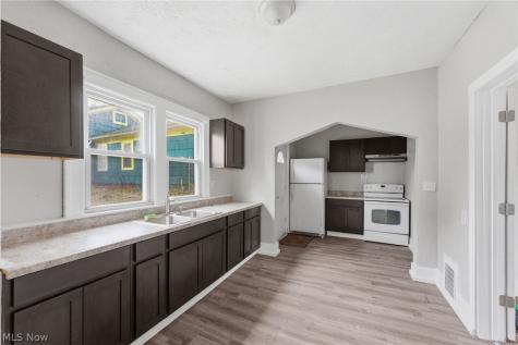 238 W North Street Akron OH 44303