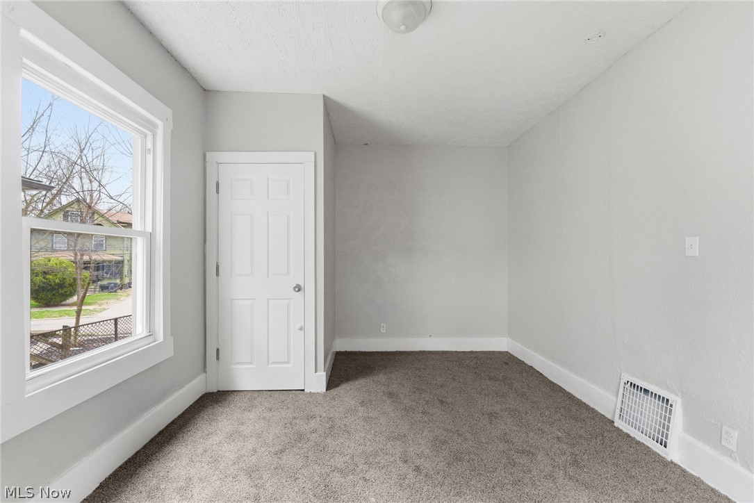 238 W North Street Akron OH 44303