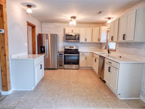 907 Bunker Hill Road Medina OH 44256